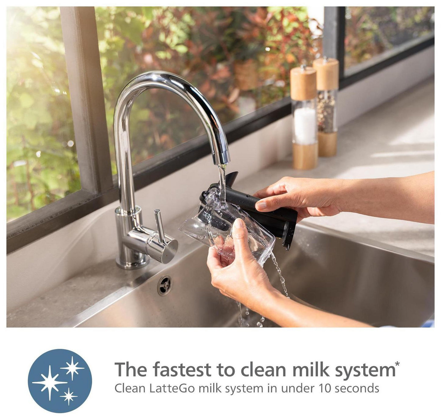 3300 Series LatteGo Bean to Cup Coffee Machine-Black